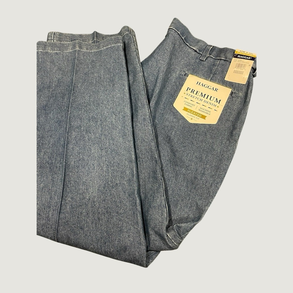 Haggar Jeans Mens 42x30 Blue Denim Pleated Straight Leg Classic NEW WITH TAGS!!